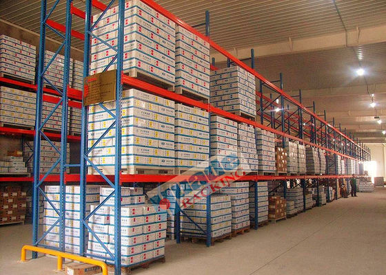 De Palletrek dat van ISO Q235B 1500kg-Pakhuis het Rekken Systeem opschort
