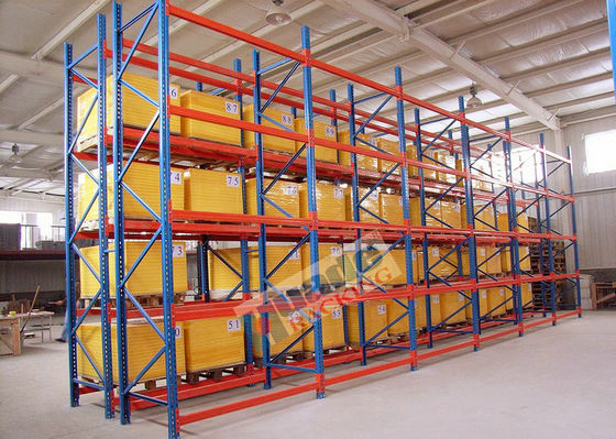 Het gegalvaniseerde Stapelbare Industriële het Pakhuis van Palletrekken 5000kg Opschorten
